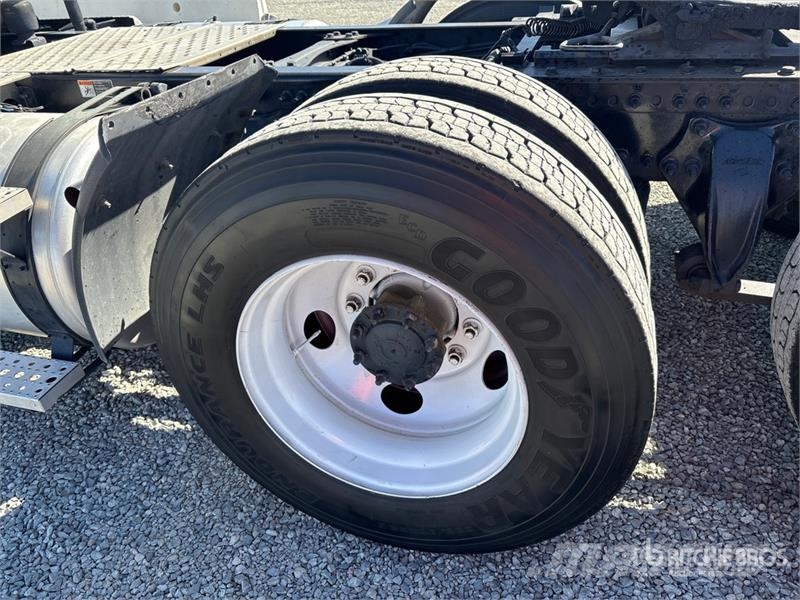 Freightliner Cascadia 126 Cabezas tractoras