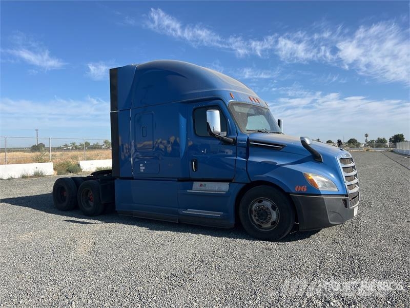 Freightliner Cascadia 126 Naudoti vilkikai
