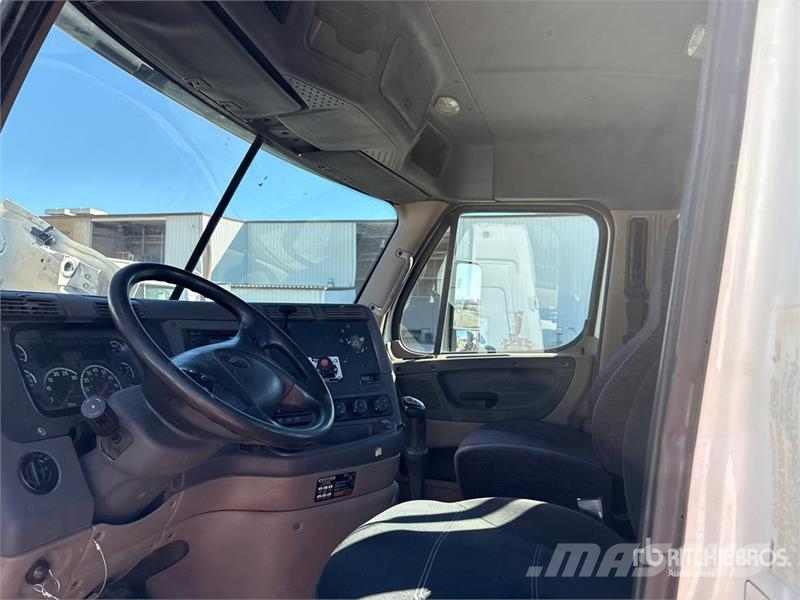 Freightliner Cascadia 125 Tegljači