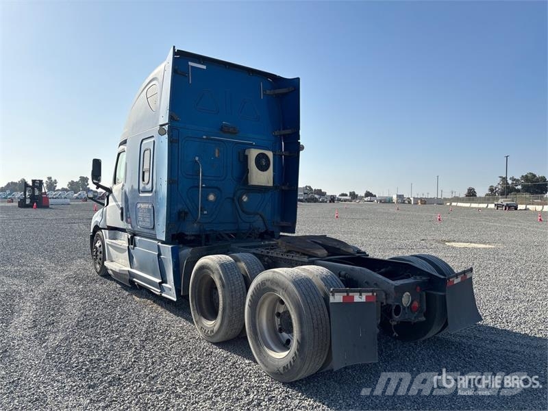 Freightliner Cascadia 126 Ťahače