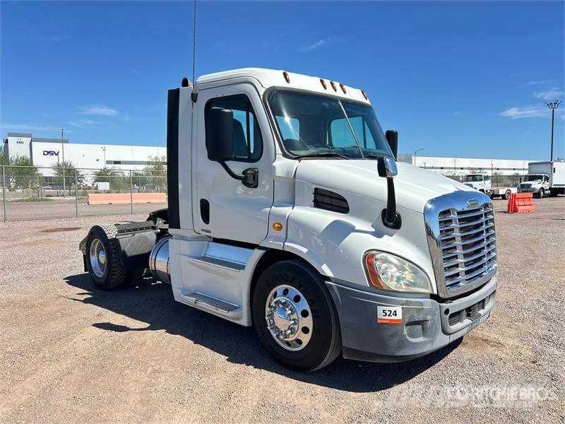 Freightliner Cascadia 113 Vlačilci