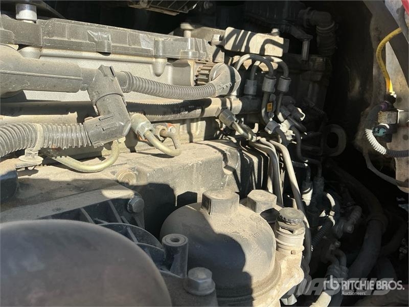Freightliner Cascadia 126 Tractor Units