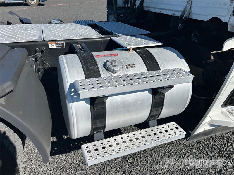 Freightliner Cascadia 116 وحدات الجر