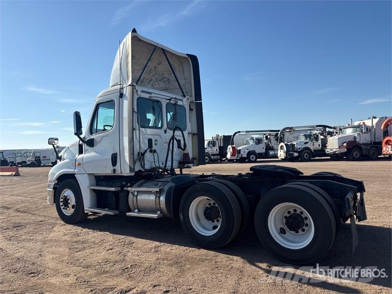 Freightliner Cascadia 125 Tegljači