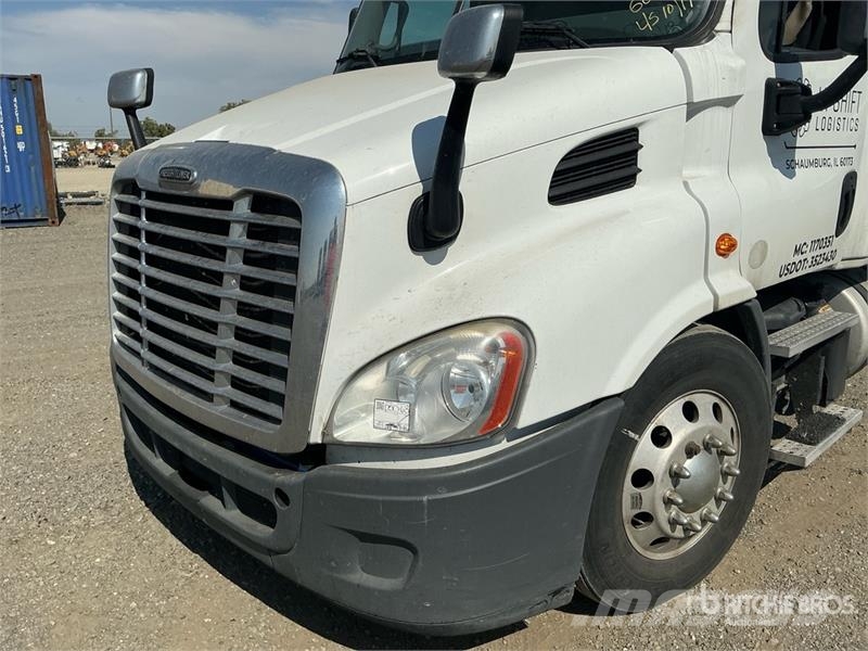 Freightliner Cascadia 113 Sattelzugmaschinen