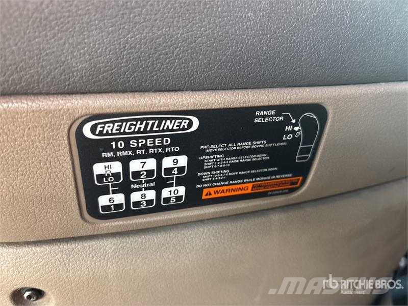 Freightliner Cascadia 125 6x4 T/A Sleeper Truck Tractor Tracteur routier