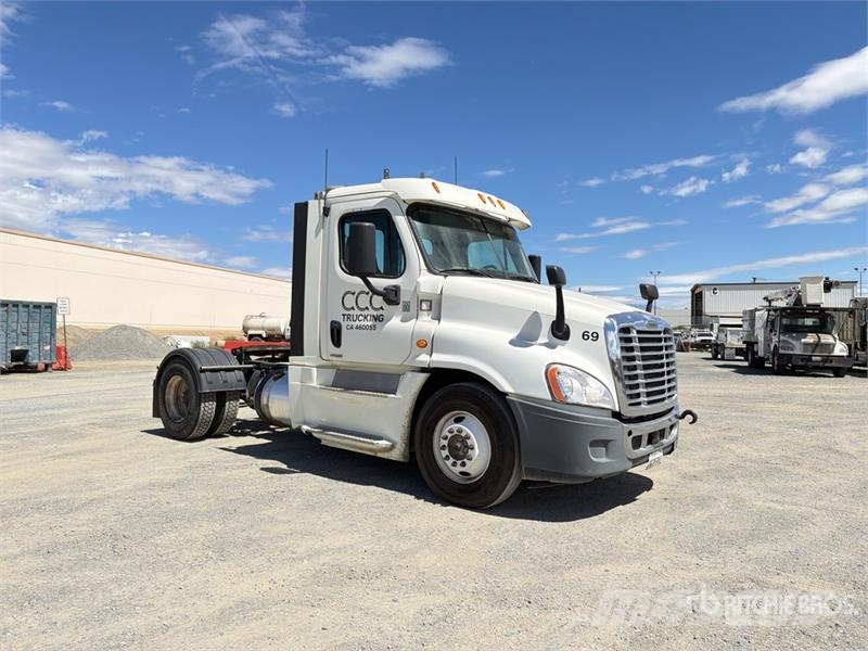 Freightliner Cascadia 125 Tahače