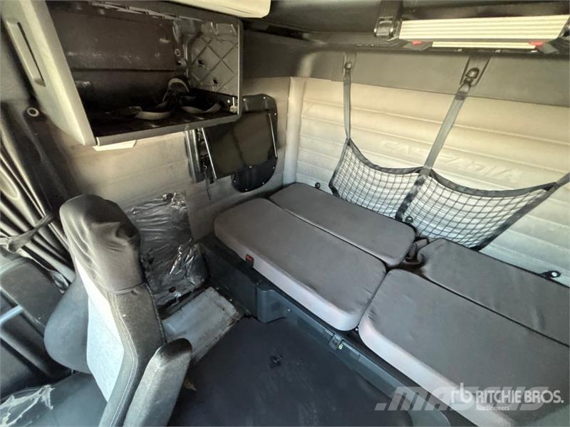 Freightliner Cascadia 126 Vlačilci