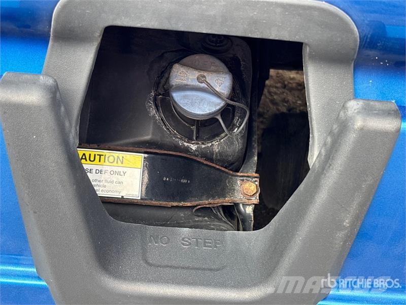 Freightliner Cascadia 126 6x4 T/A Sleeper Truck Tractor Autotractoare