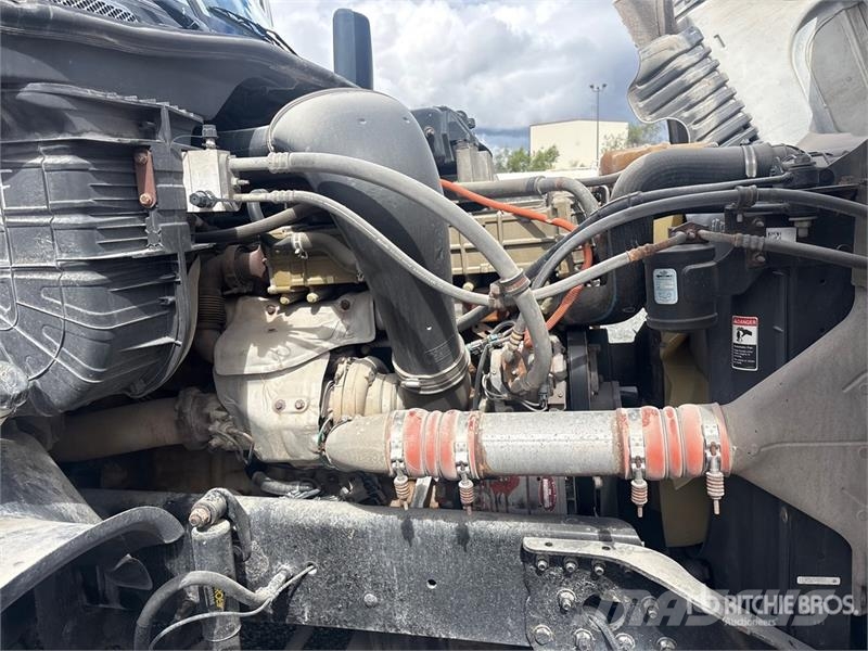 Freightliner Cascadia 125 Седельные тягачи