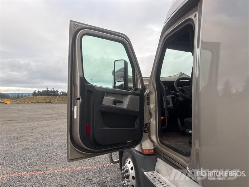 Freightliner Cascadia 126 Tracteur routier