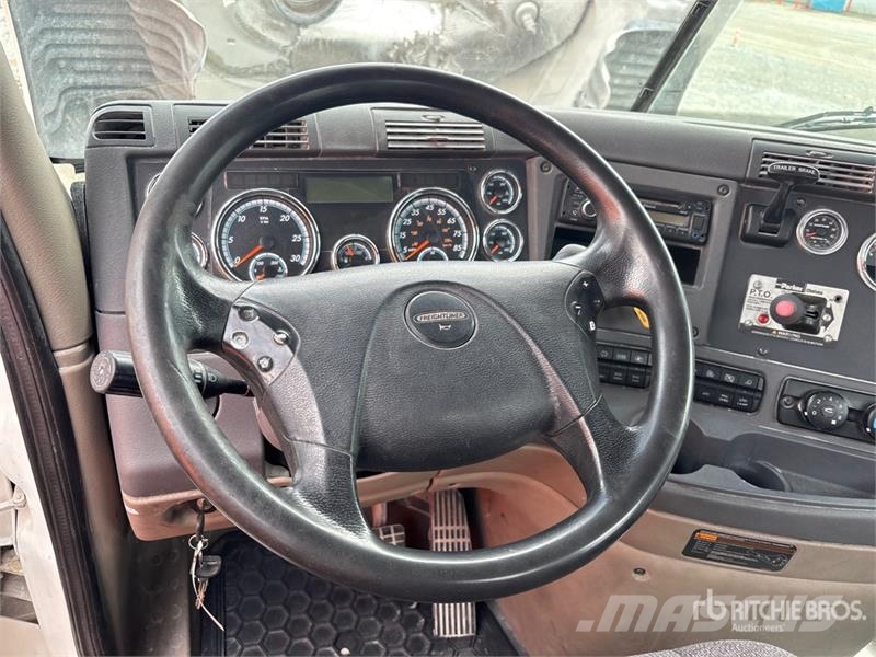 Freightliner Cascadia 125 Седельные тягачи