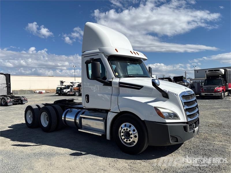 Freightliner Cascadia 126 Sattelzugmaschinen