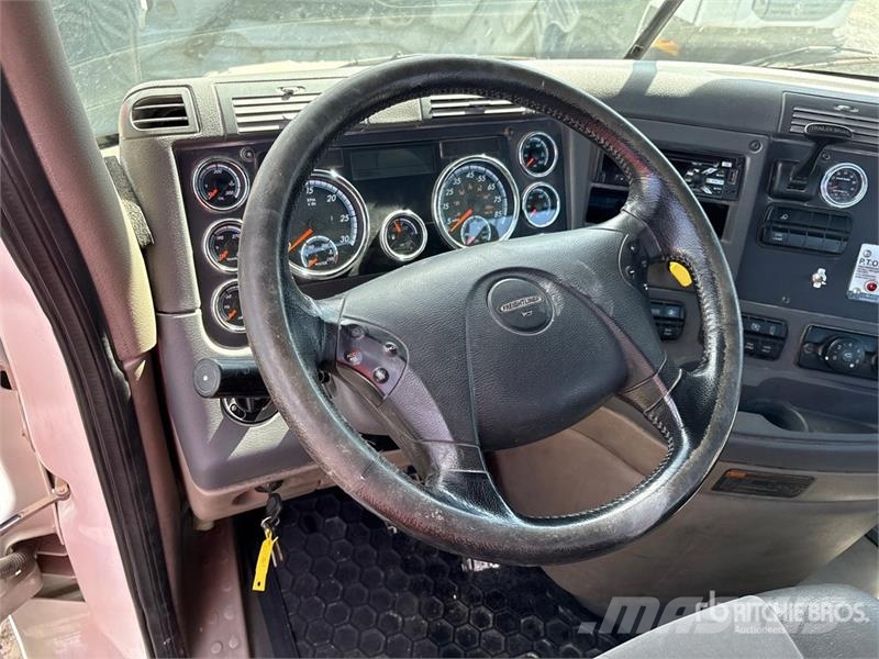 Freightliner Cascadia 125 Vlačilci