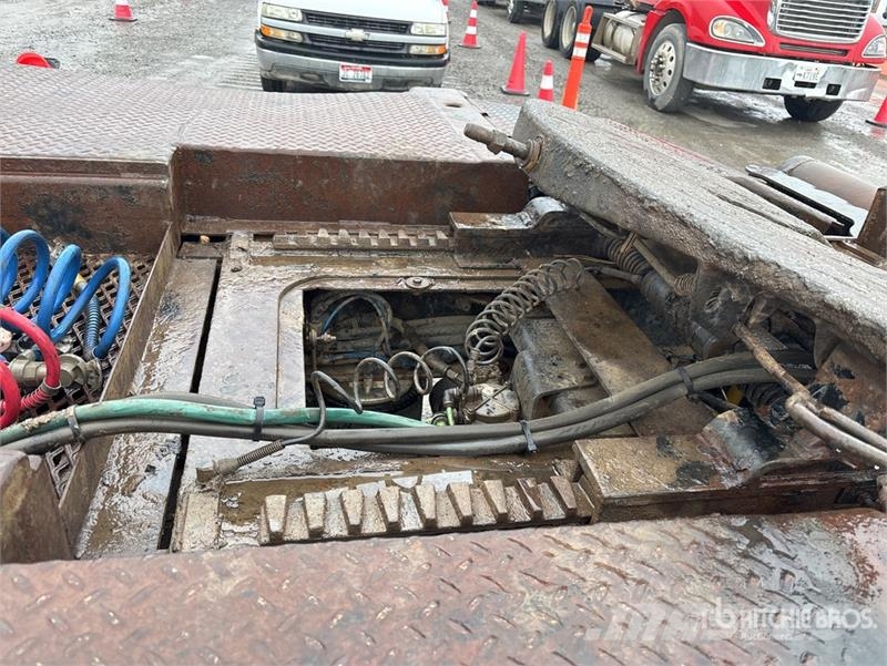 Freightliner Classic 120 6x4 Winch Truck (Inoperable) Recovery vehicles
