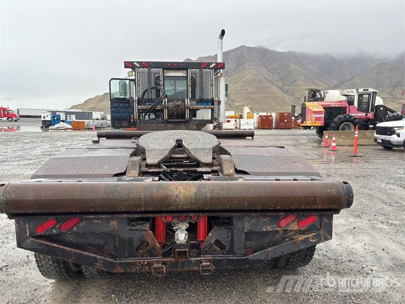 Freightliner Classic 120 6x4 Winch Truck (Inoperable) Recovery vehicles