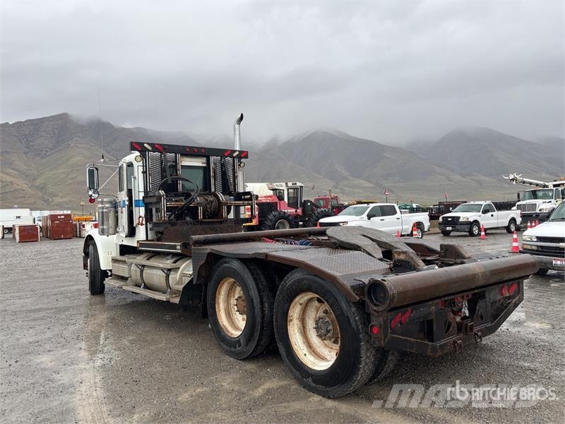 Freightliner Classic 120 6x4 Winch Truck (Inoperable) Recovery vehicles