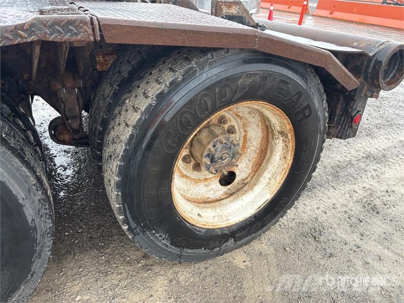 Freightliner Classic 120 6x4 Winch Truck (Inoperable) Bergungsfahrzeuge
