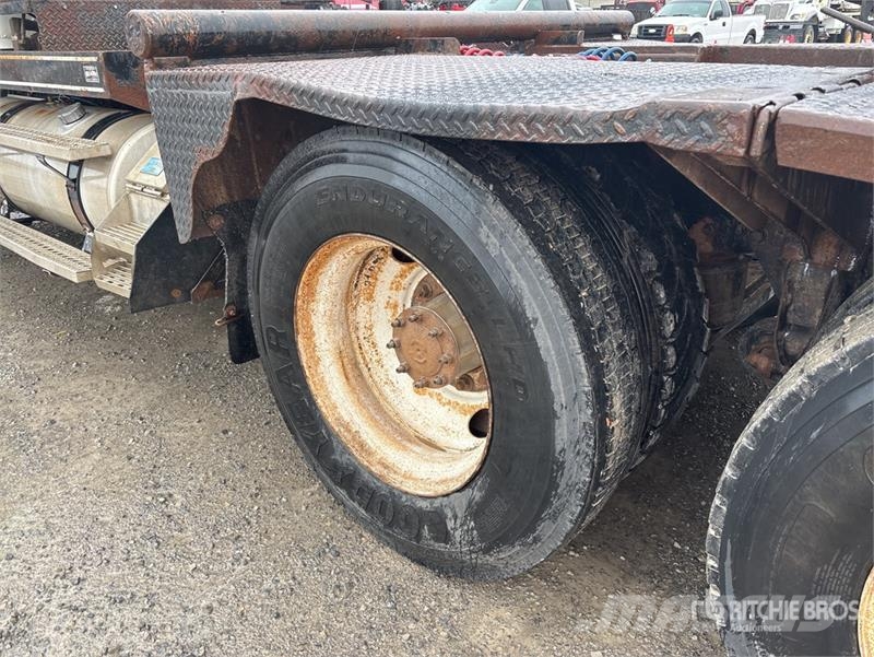 Freightliner Classic 120 6x4 Winch Truck (Inoperable) Recovery vehicles