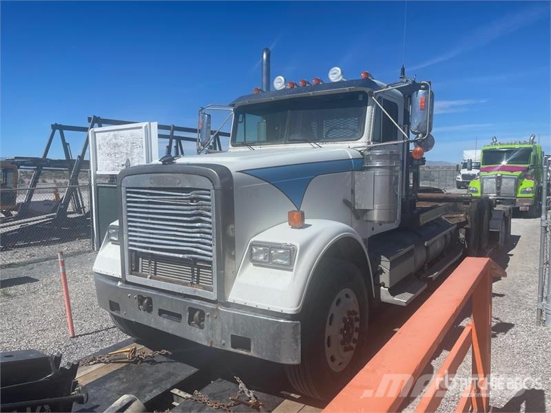 Freightliner Classic 120 6x4 Winch Truck (Inoperable) Recovery vehicles