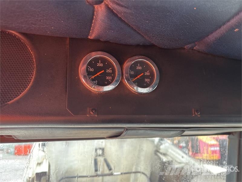 Freightliner Classic 120 6x4 Winch Truck (Inoperable) Bergungsfahrzeuge