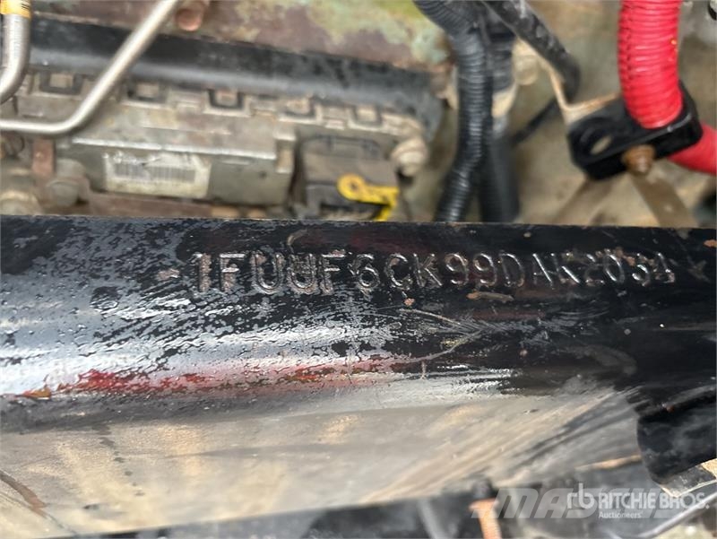 Freightliner Classic 120 6x4 Winch Truck (Inoperable) Recovery vehicles