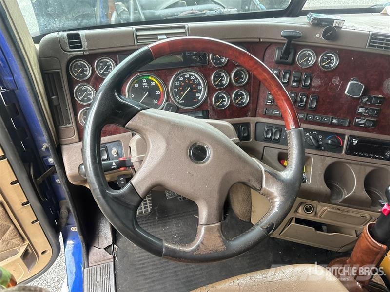 Freightliner Coronado 122SD Tracteur routier