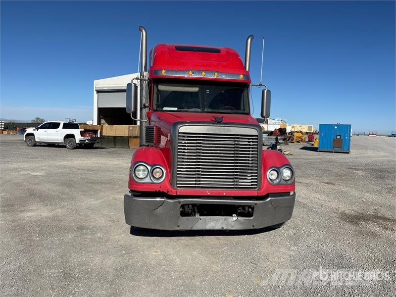 Freightliner Coronado 6x4 T/A Sleeper Truck Tractor Sadulveokid