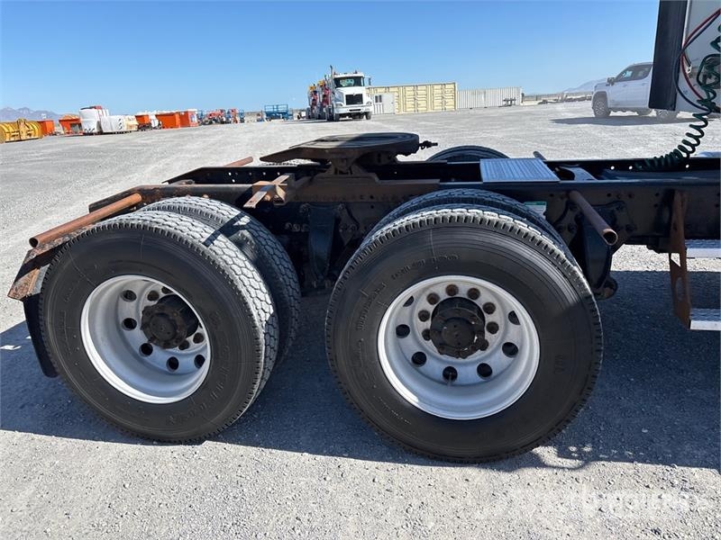 Freightliner CST120 6x4 T/A Day Cab Truck Tractor Prime Movers