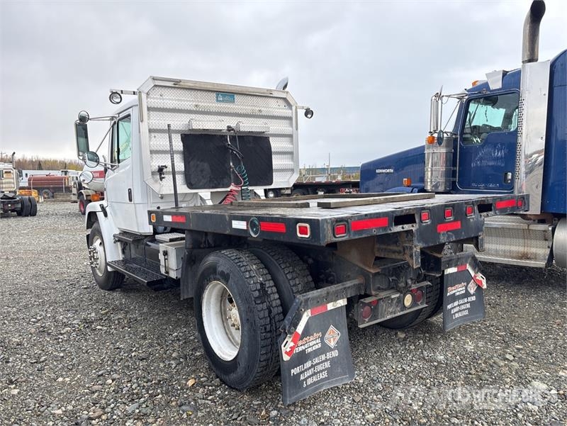 Freightliner FL 70 Sattelzugmaschinen