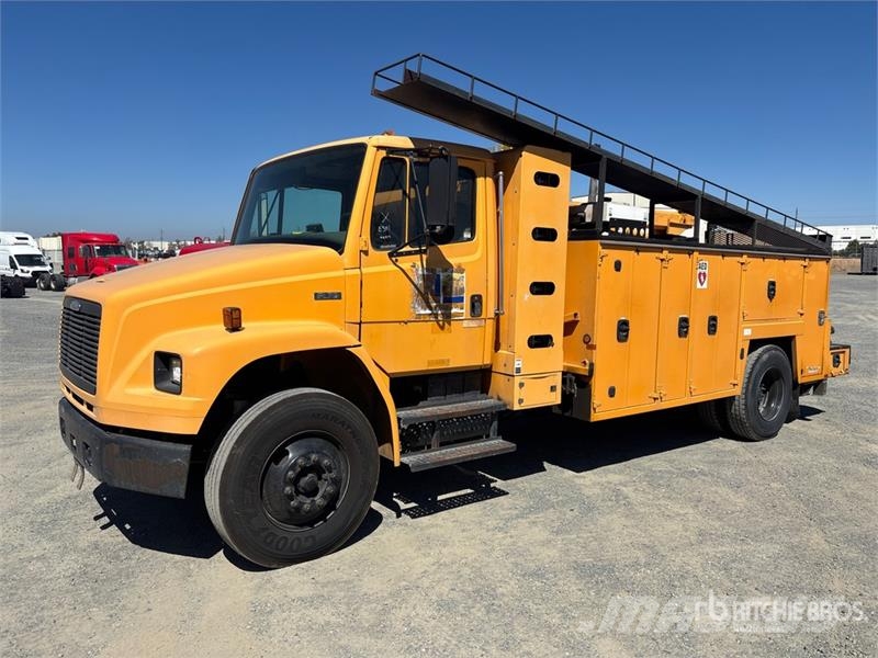 Freightliner FL-70 4x2 Service Truck Kommunal-Sonderfahrzeuge