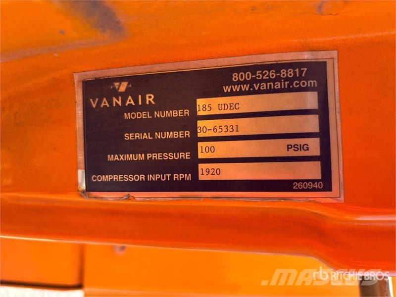 Freightliner FL-70 4x2 Service Truck Kommunal-Sonderfahrzeuge