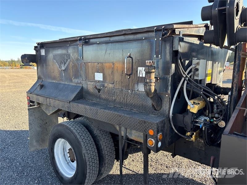 Freightliner FL 80 Säiliöautot