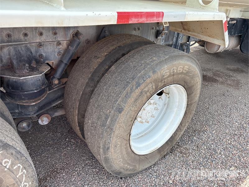 Freightliner FL 80 Cisterny na vodu