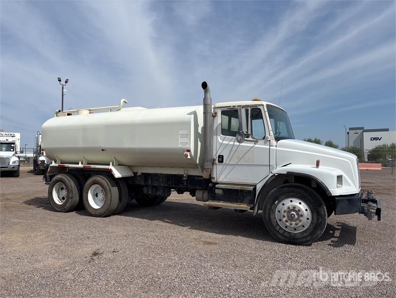 Freightliner FL 80 Cisterny na vodu
