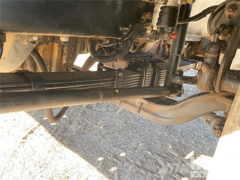 Freightliner FL60 Vakuumski tovornjaki