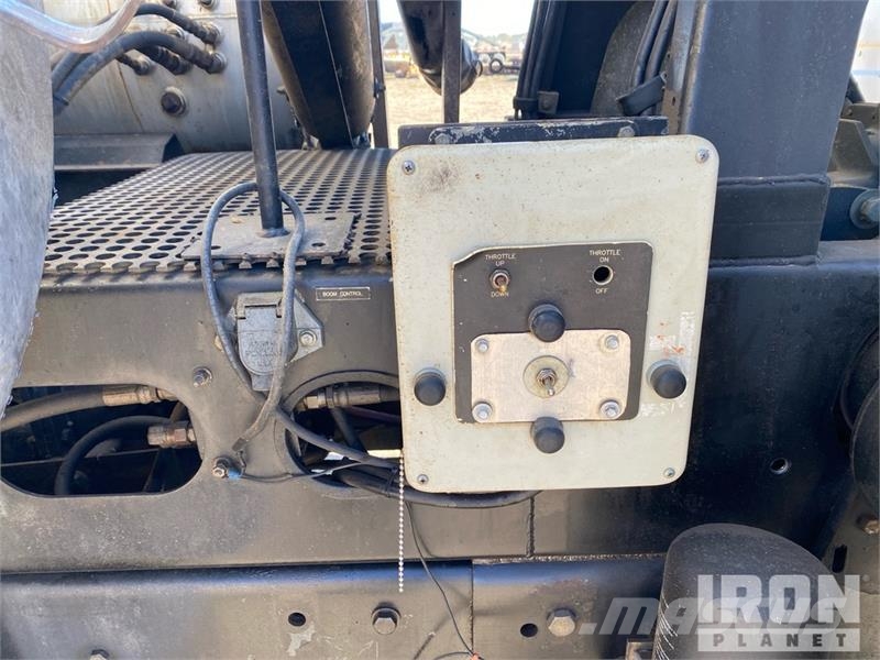 Freightliner FL60 Vakuumski tovornjaki