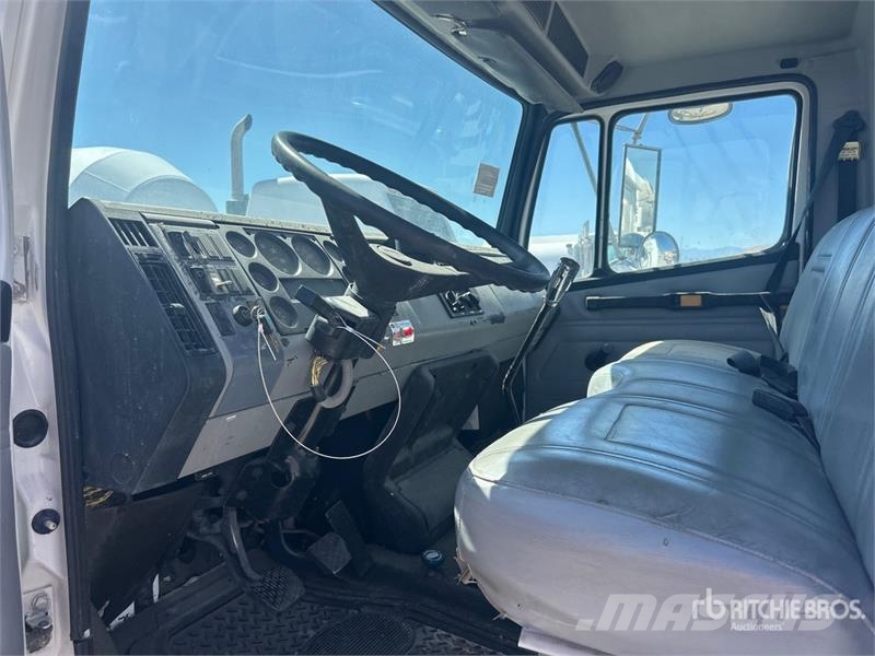 Freightliner FL60 4x2 Service Truck Komunalna vozila