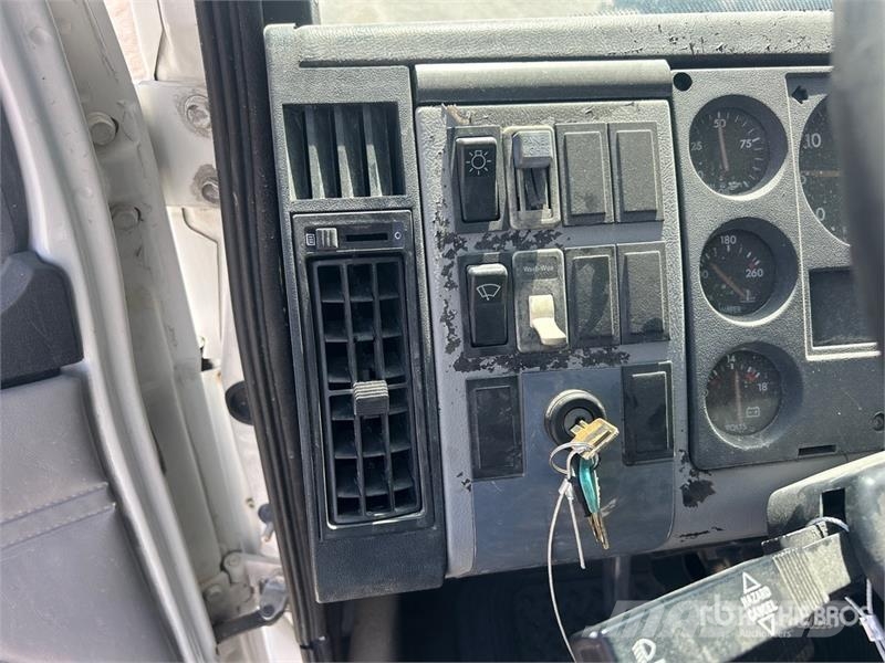Freightliner FL60 4x2 Service Truck Komunalna vozila