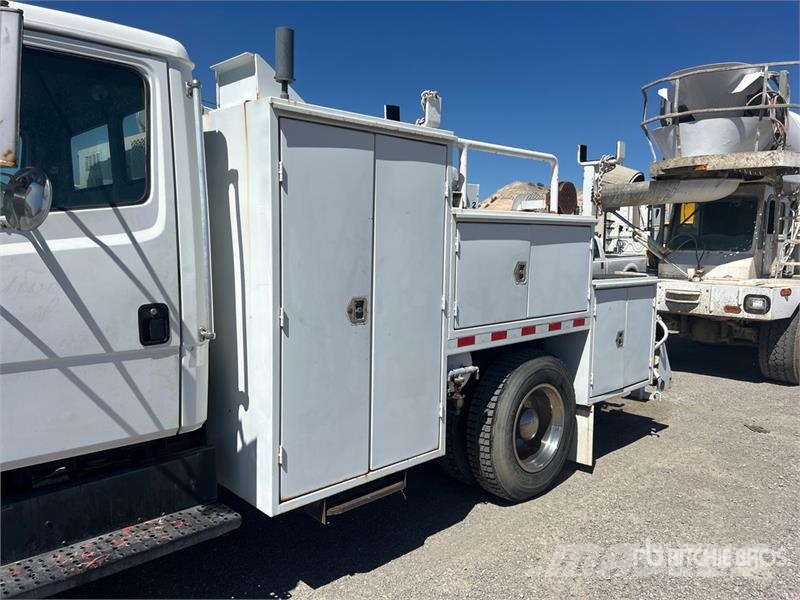 Freightliner FL60 4x2 Service Truck Komunalna vozila