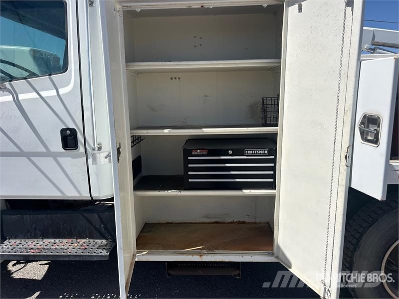 Freightliner FL60 4x2 Service Truck Komunalna vozila