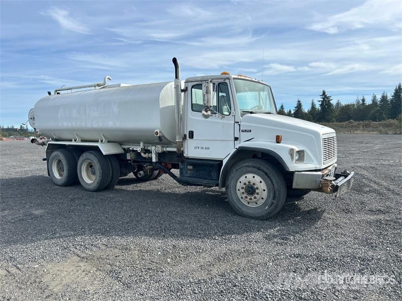 Freightliner FL80 4000 gal 6x4 Water Truck Kamioni za vodu