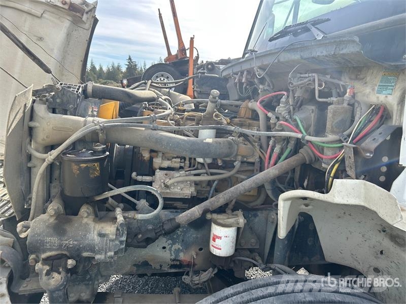 Freightliner FL80 4000 gal 6x4 Water Truck Kamioni za vodu