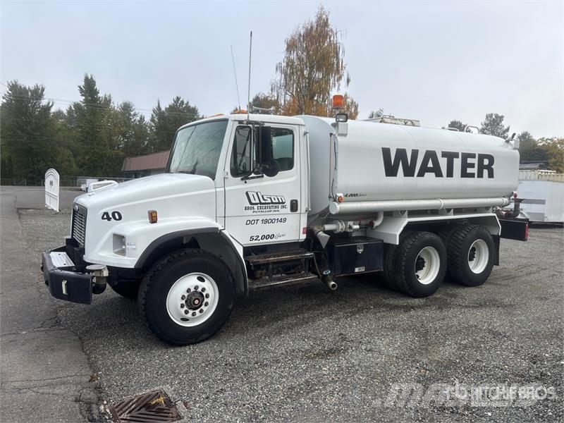 Freightliner FL80 4000 gal 6x4 Water Truck Water bowser