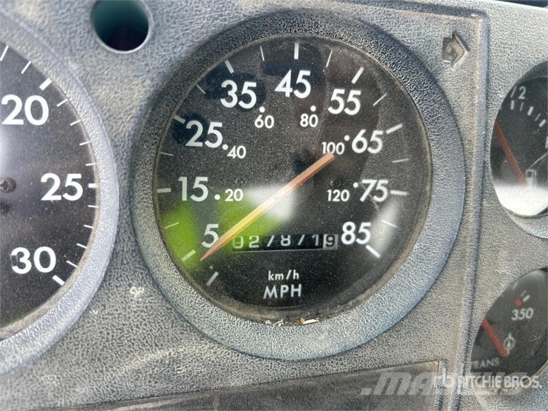 Freightliner FL80 4000 gal 6x4 Water Truck Kamioni za vodu