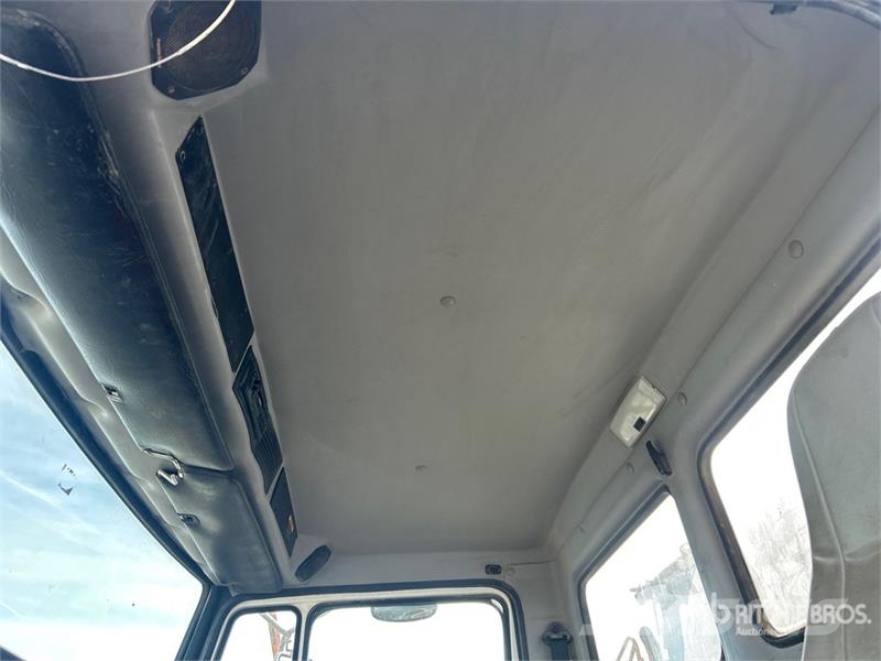 Freightliner FL80 4000 gal 6x4 Water Truck Kamioni za vodu