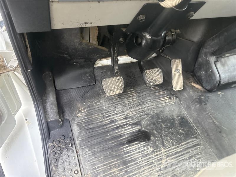 Freightliner FL80 4000 gal 6x4 Water Truck Water bowser