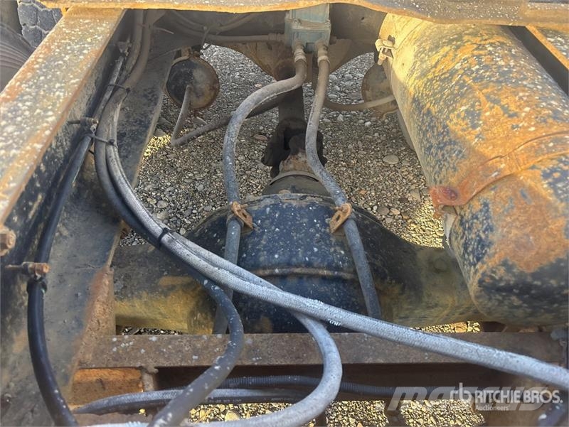 Freightliner FLD 120 Sattelzugmaschinen