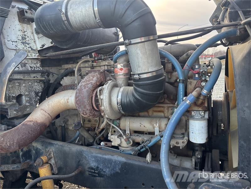Freightliner FLD 120 Sattelzugmaschinen