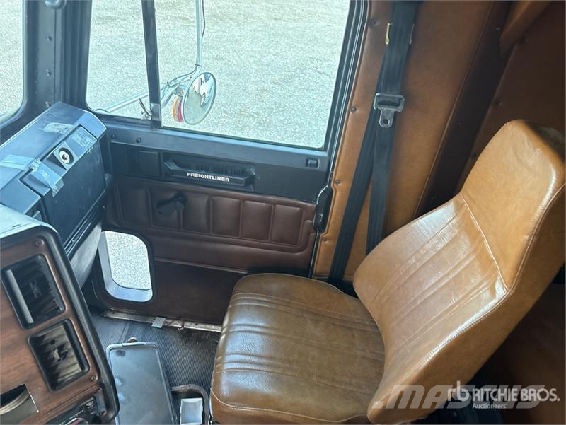 Freightliner FLD 120 Sattelzugmaschinen